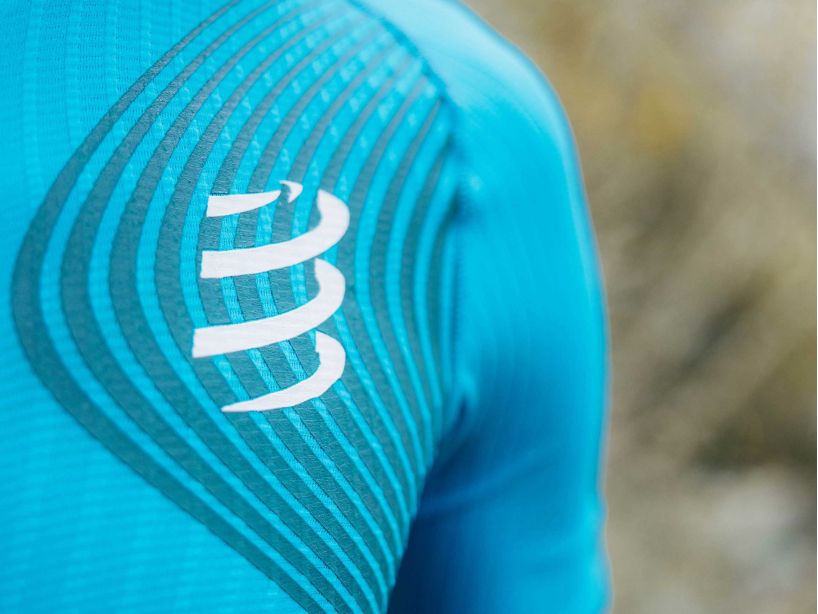 TRAIL POSTURAL SS TOP M - HAWAIIAN OCEAN